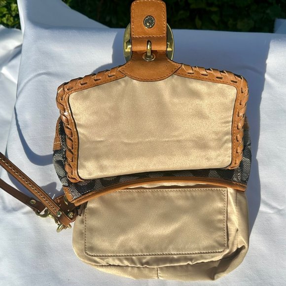 SOLD - COACH Bleecker Vachetta Leather Signature Denim Floral Applique Wristlet - Picture 7 of 16